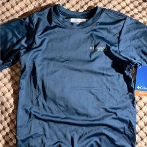 Columbia Omni shade shirt